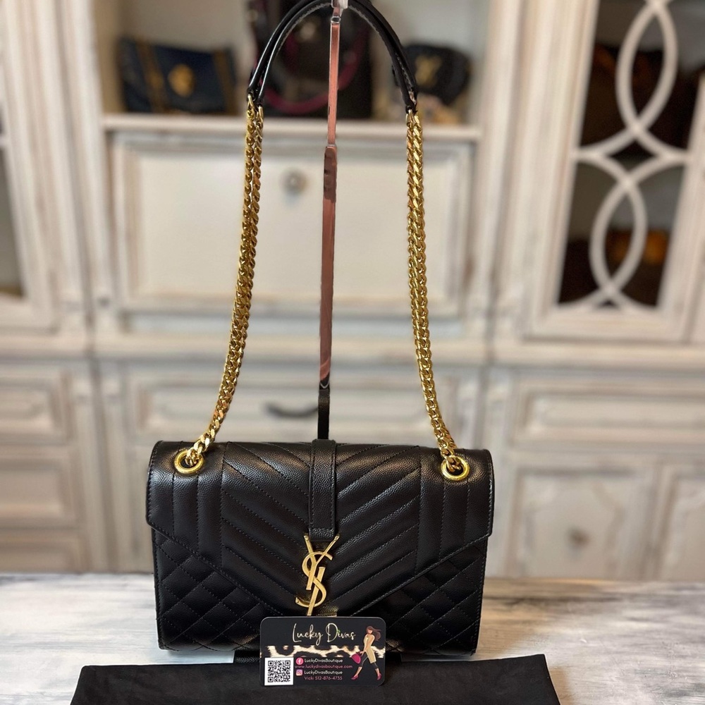 ‼️SOLD‼️🍀💁🏽‍♀️Saint Laurent Envelope Matelassé 2-way Bag - Small